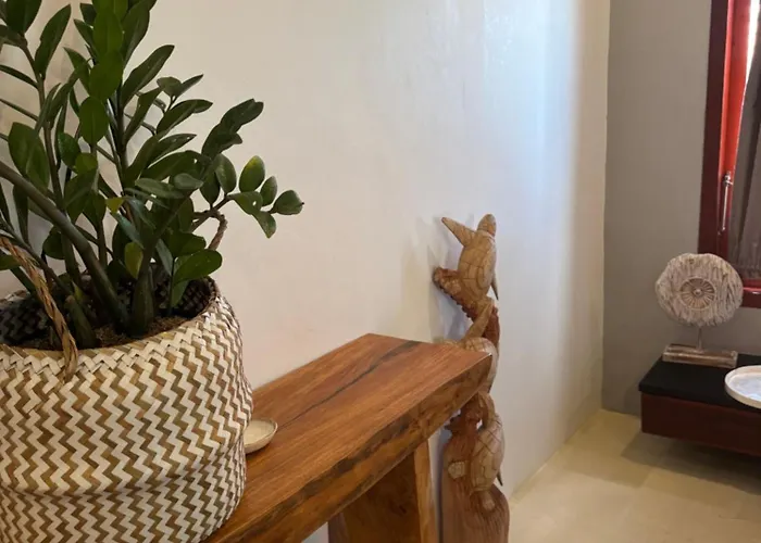 Stay's Standard #1 Uluwatu